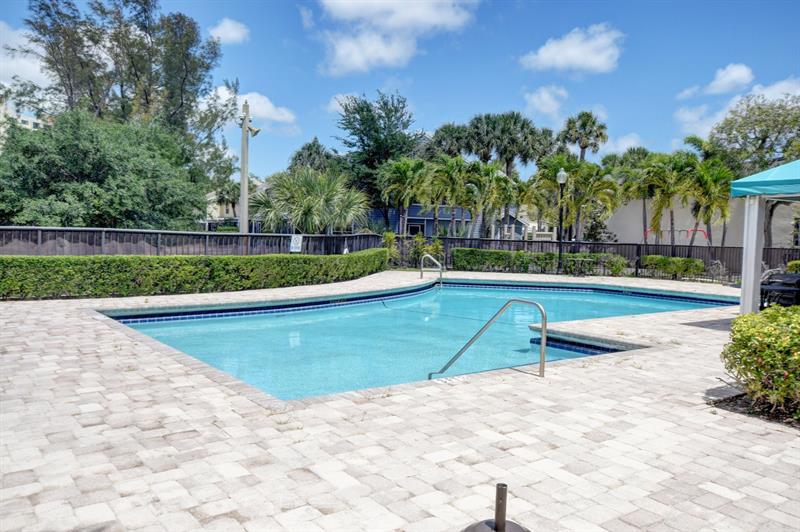 Image 67 of 75 For 5043 Pointe Emerald Ln