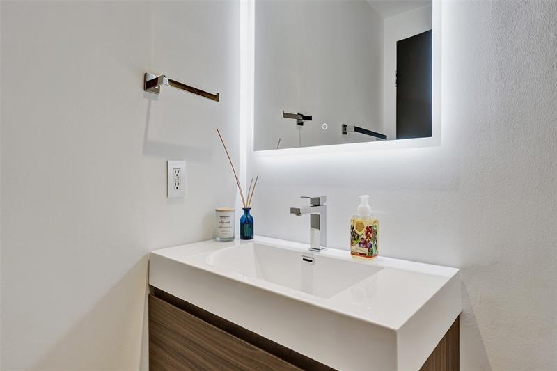 Image 34 of 71 For 3301 183rd St  1106