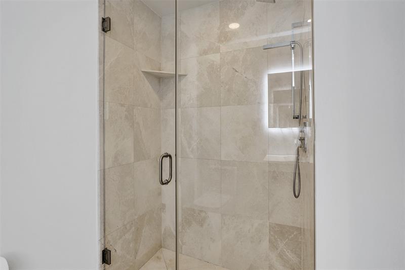 Image 54 of 71 For 3301 183rd St  1106