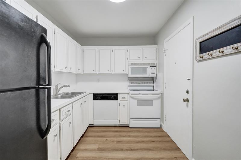 Image 13 of 44 For 2250 66th St  1524