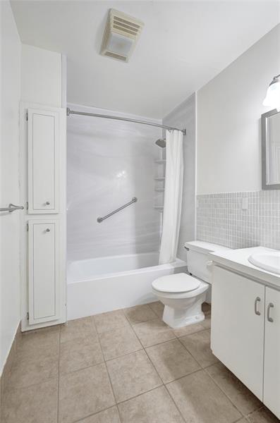 Image 24 of 44 For 2250 66th St  1524