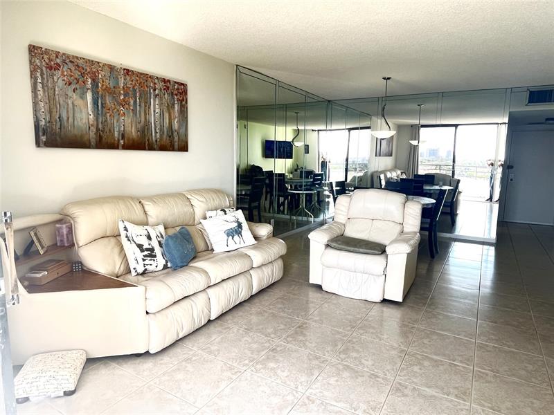 Image 17 of 17 For 500 Three Islands Blvd  607