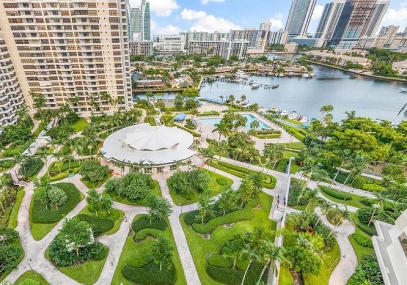 Image 6 of 17 For 500 Three Islands Blvd  607