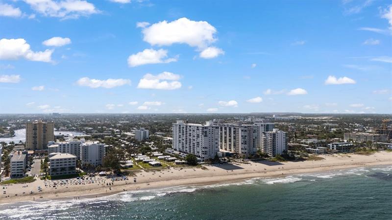 Image 37 of 44 For 1010 Ocean Blvd  1704