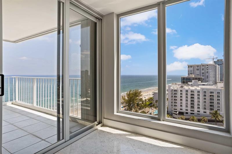Image 4 of 44 For 1010 Ocean Blvd  1704