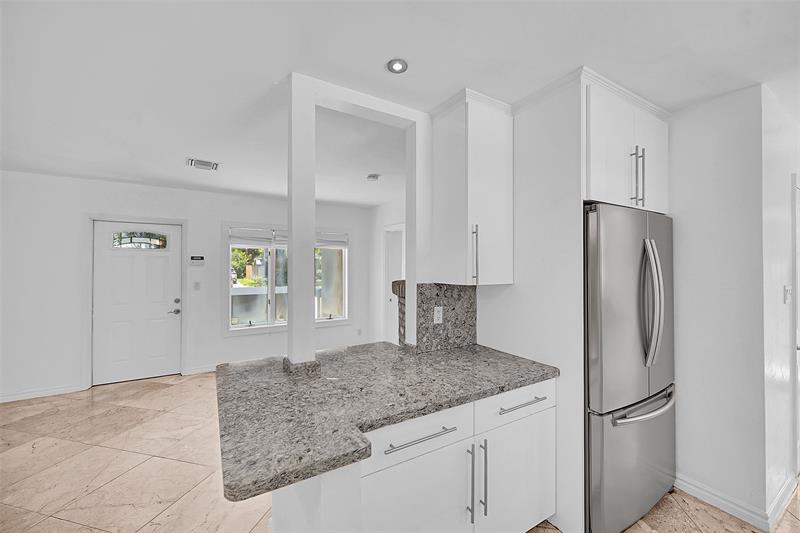 Image 10 of 41 For 1434 16th Ave