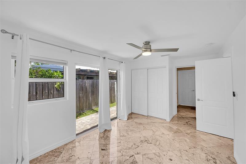 Image 22 of 41 For 1434 16th Ave
