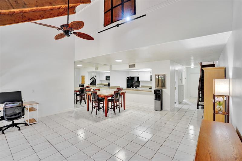 Image 8 of 45 For 929 45th St  929