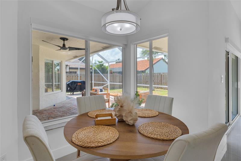 Image 20 of 54 For 9585 Carousel Cir S