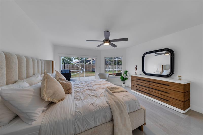 Image 23 of 54 For 9585 Carousel Cir S