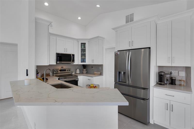 Image 40 of 54 For 9585 Carousel Cir S