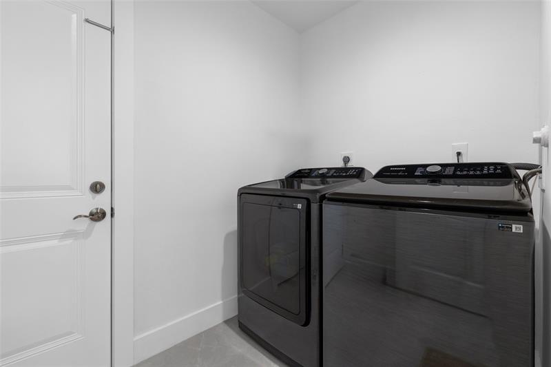 Image 43 of 54 For 9585 Carousel Cir S