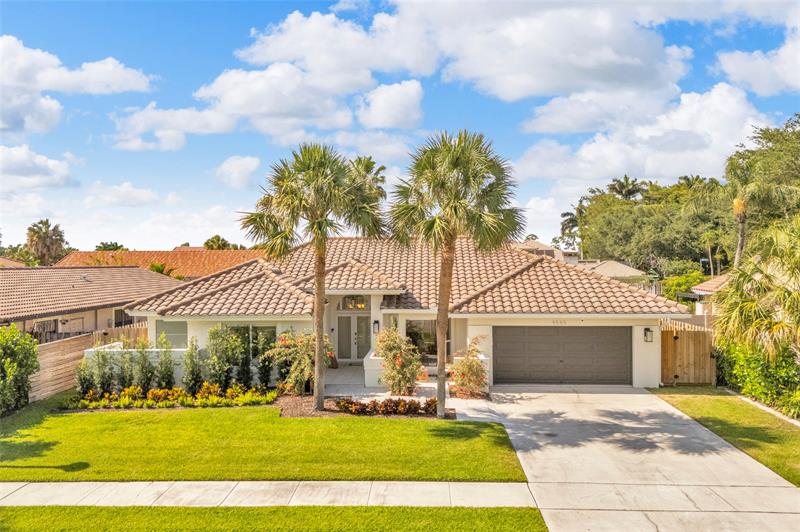 Image 6 of 54 For 9585 Carousel Cir S