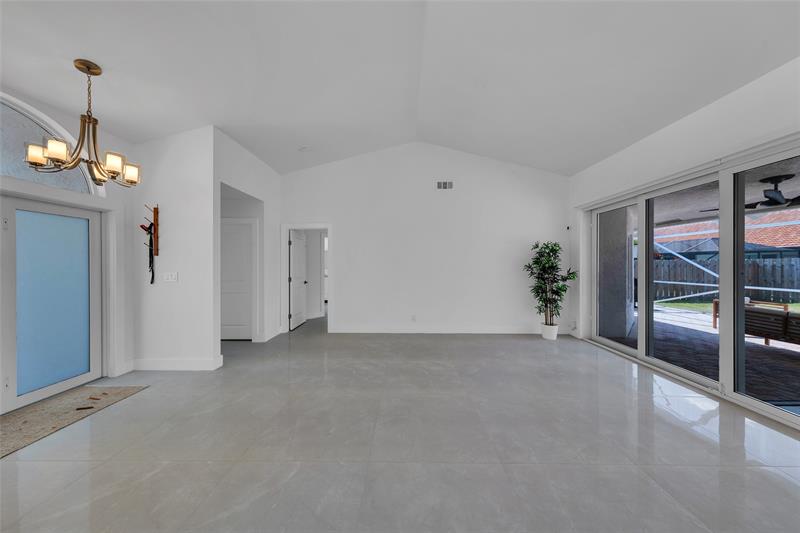 Image 8 of 54 For 9585 Carousel Cir S
