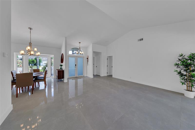 Image 10 of 54 For 9585 Carousel Cir S