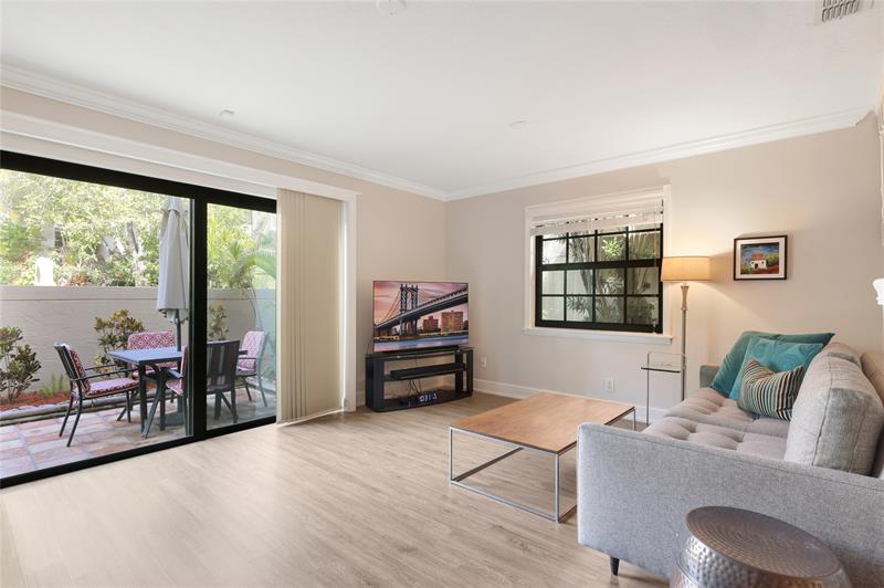 Image 22 of 44 For 905 12th Ct  17