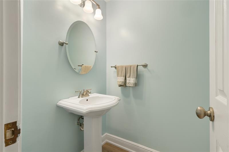 Image 24 of 44 For 905 12th Ct  17