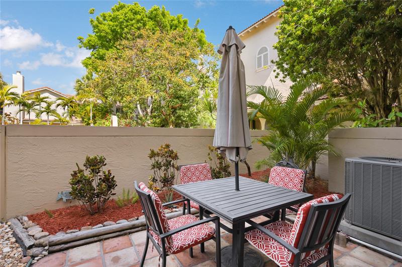 Image 31 of 44 For 905 12th Ct  17