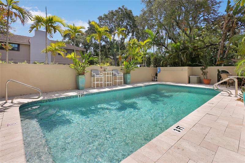 Image 34 of 44 For 905 12th Ct  17