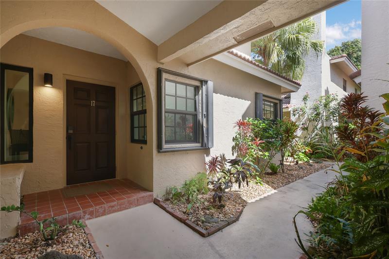 Image 39 of 44 For 905 12th Ct  17
