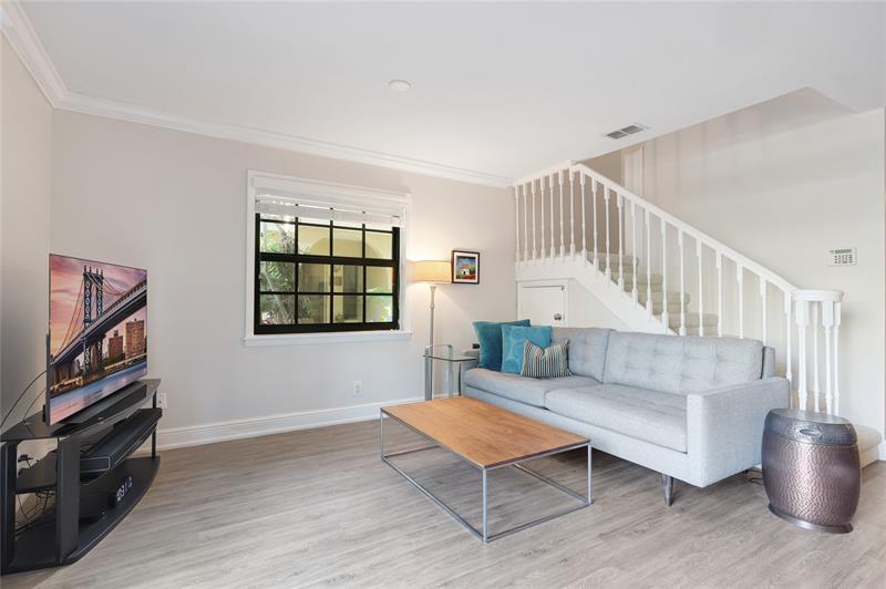 Image 6 of 44 For 905 12th Ct  17