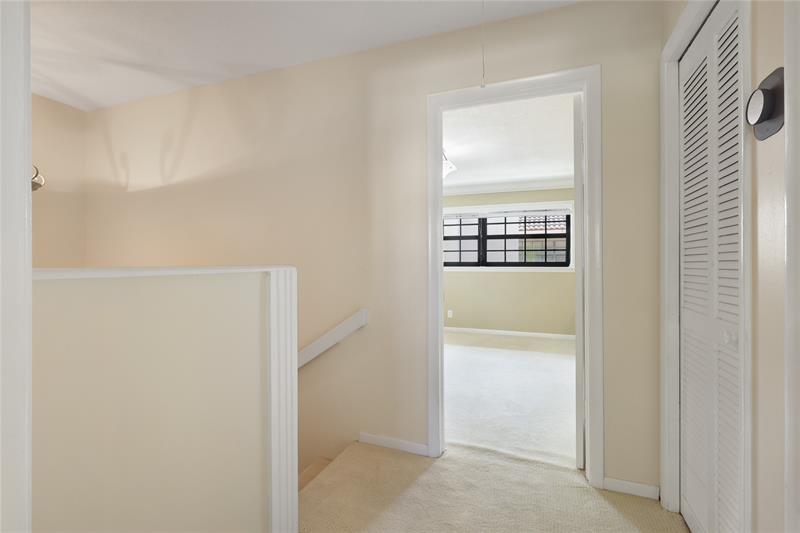 Image 7 of 44 For 905 12th Ct  17