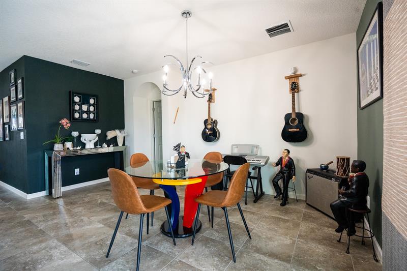 Image 30 of 57 For 10808 Cremona Way