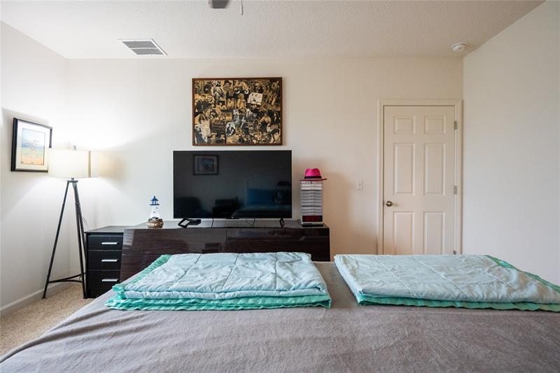 Image 37 of 57 For 10808 Cremona Way