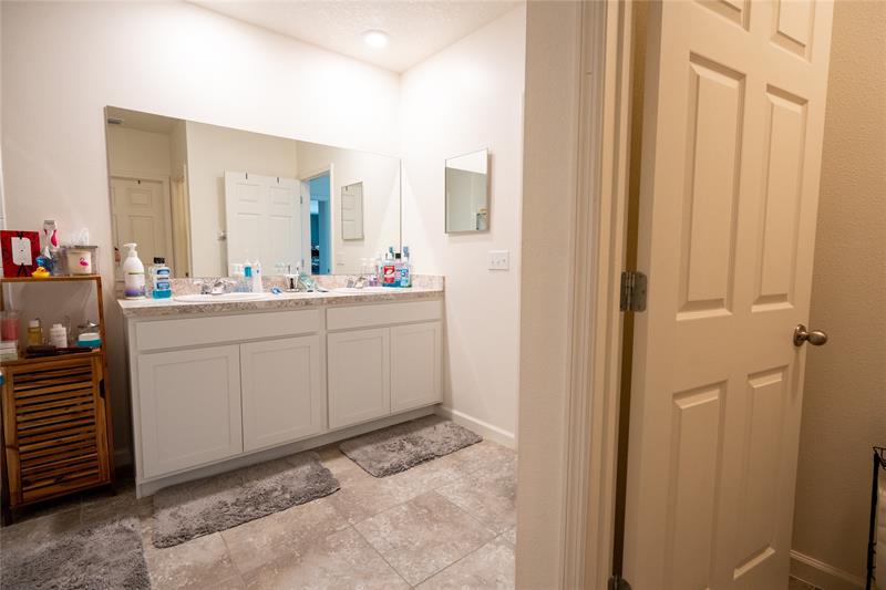 Image 39 of 57 For 10808 Cremona Way