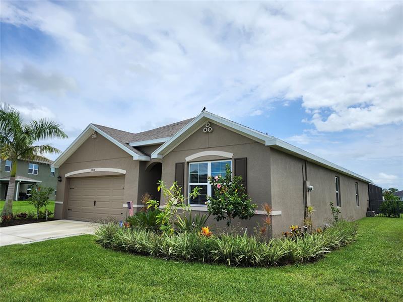 Image 4 of 57 For 10808 Cremona Way