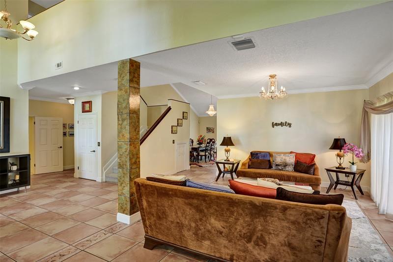 Image 11 of 65 For 2565 Kerry Dr