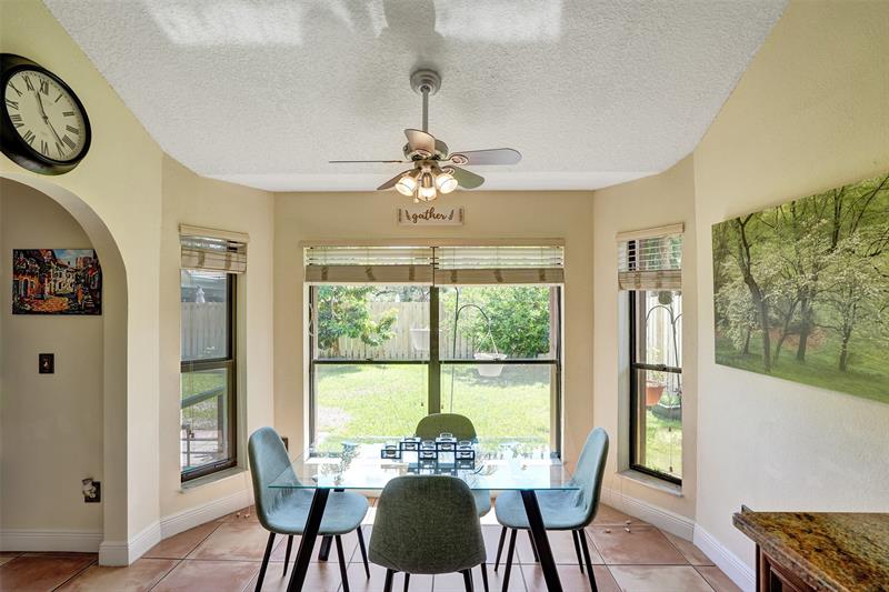 Image 25 of 65 For 2565 Kerry Dr