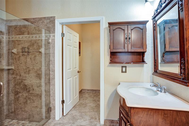 Image 38 of 65 For 2565 Kerry Dr