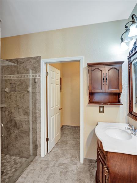 Image 39 of 65 For 2565 Kerry Dr