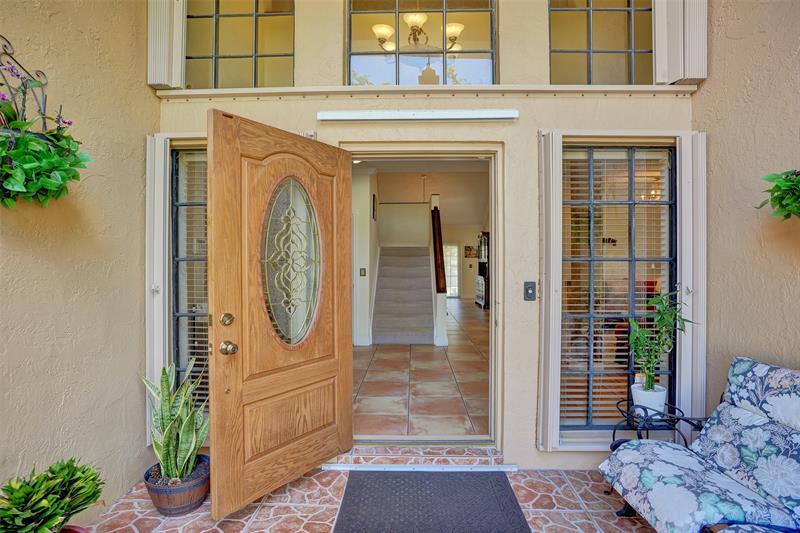 Image 6 of 65 For 2565 Kerry Dr