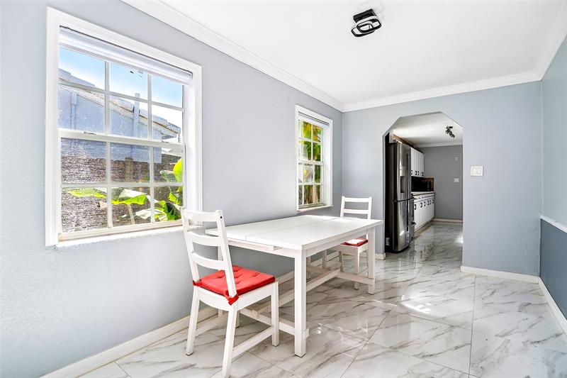 Image 11 of 33 For 2508 Arthur St