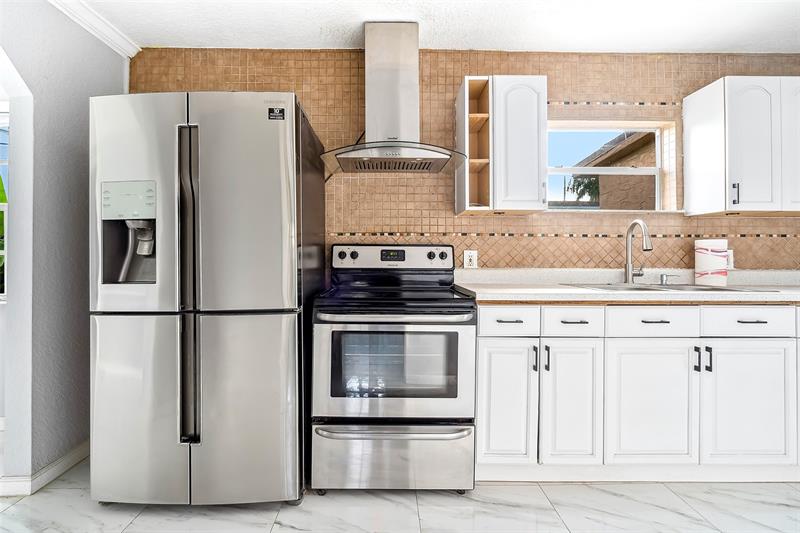 Image 14 of 33 For 2508 Arthur St