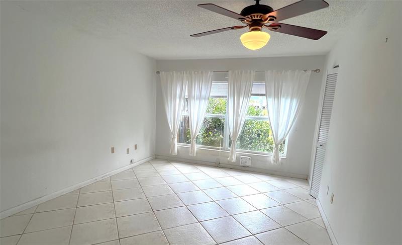 Image 13 of 13 For 19016 Lake Dr  19016