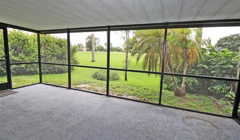 Image 6 of 13 For 19016 Lake Dr  19016