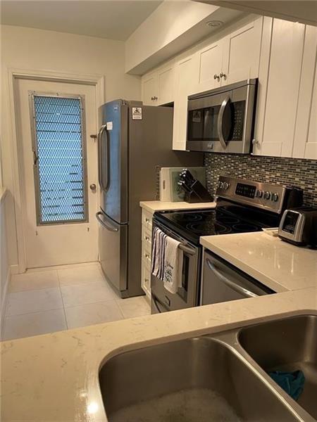 Image 3 of 18 For 1439 Ocean Blvd  106