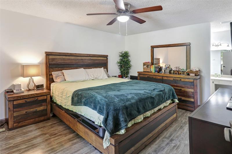 Image 13 of 30 For 2470 49th Ter  2470