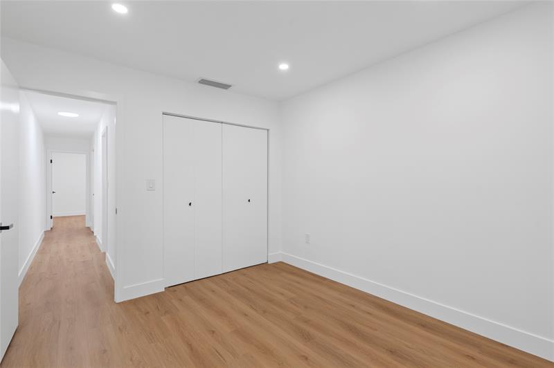 Image 13 of 34 For 3341 Raleigh St.  2g