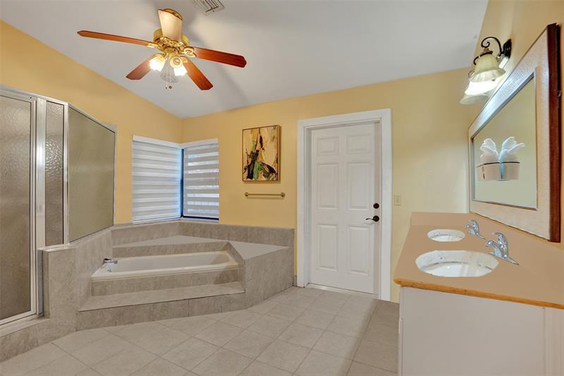 Image 10 of 27 For 5165 66th Dr