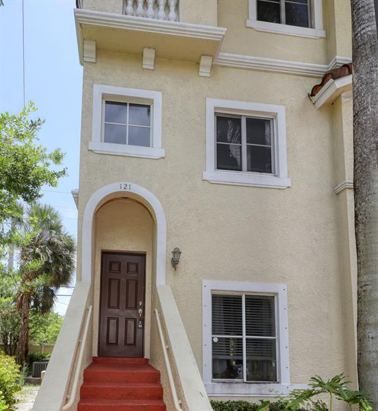 Details for 121 Bayfront Drive, Boynton Beach, FL 33435