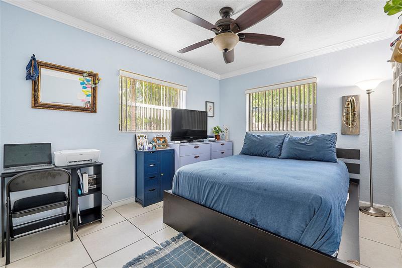 Image 10 of 28 For 2741 8th Avenue  10