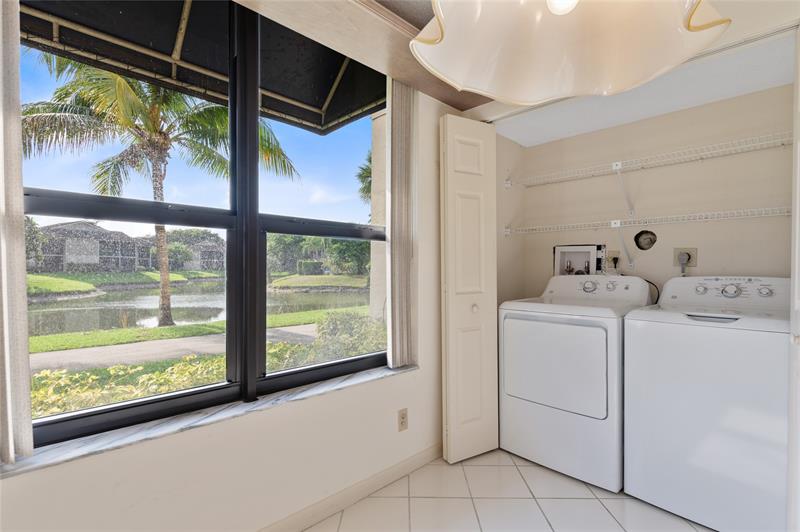 Image 29 of 35 For 7580 Regency Lakes Dr  101