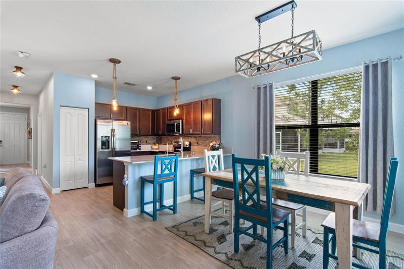 Image 10 of 35 For 10095 Villa Cir