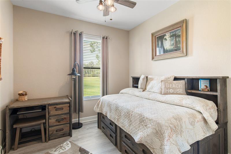 Image 16 of 35 For 10095 Villa Cir