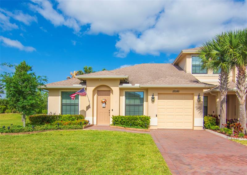 Image 23 of 35 For 10095 Villa Cir