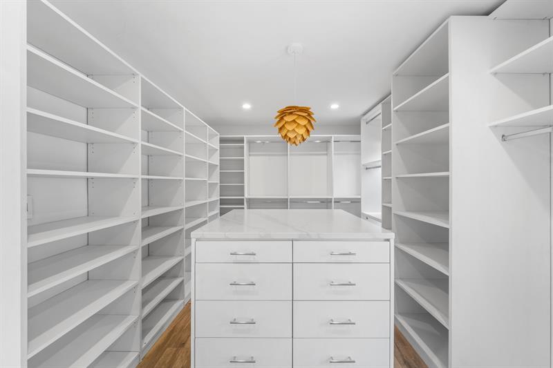 Image 25 of 59 For 2911 55th St